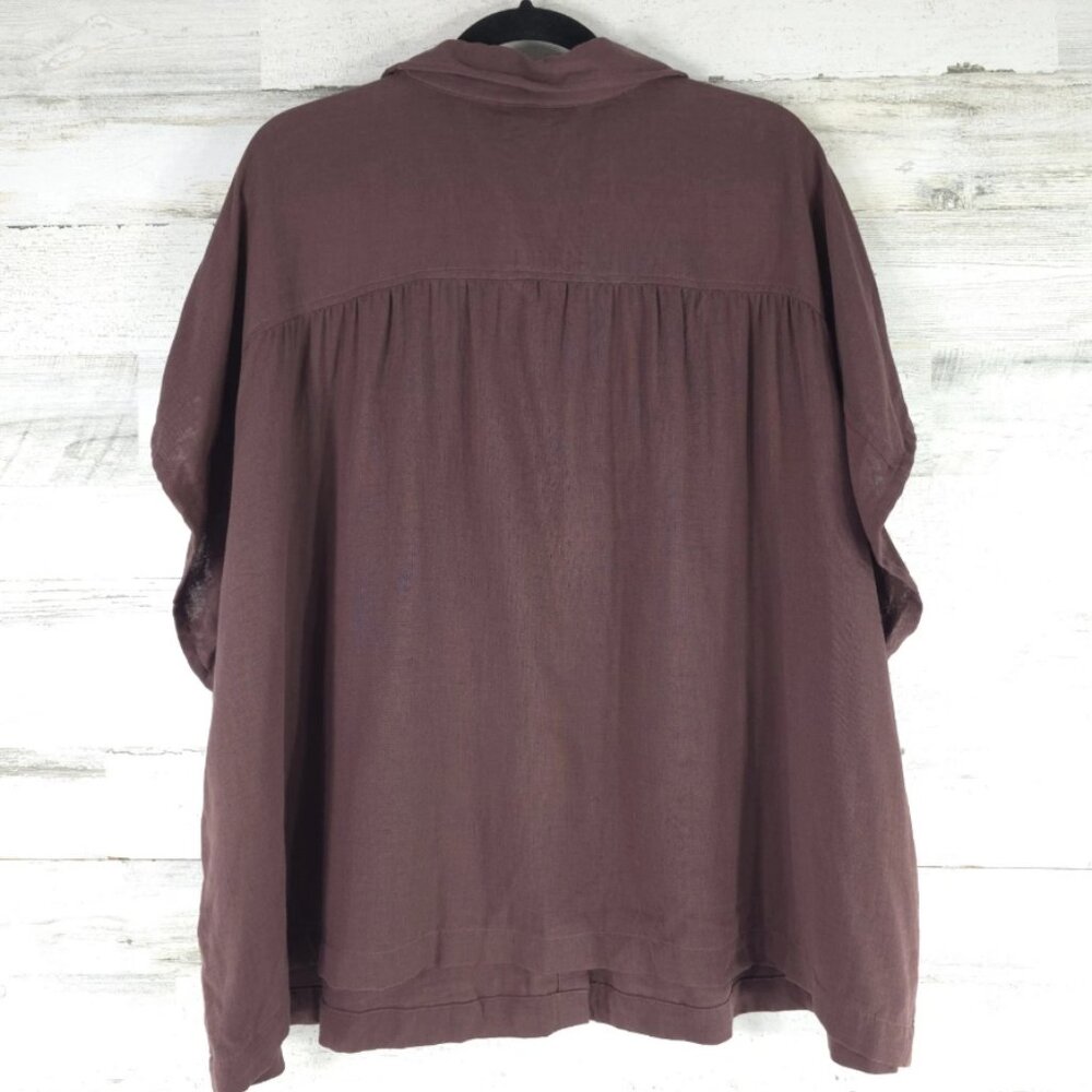 NWT TORRID WOMEN'S PLUS SIZE 4X DUOFOLD BUTTON UP SHORT SLEEVE BROWN SHIRT PUCE - Picture 2 of 8